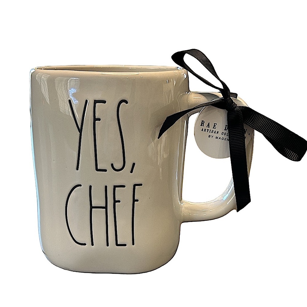 Rae Dunn “Yes Chef” The Bear cook themed large microwave dishwasher safe mug NEw